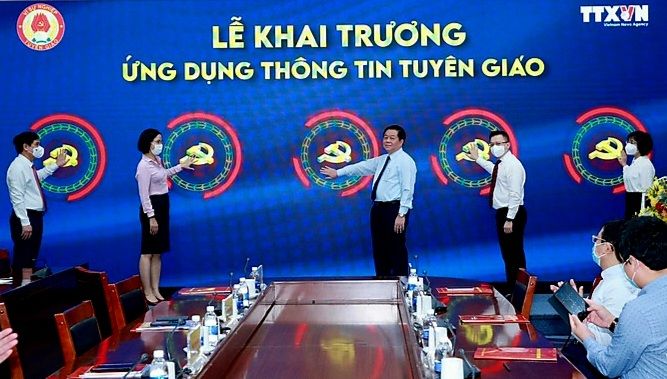 Đổi mới công tác tuyên truyền chính trị