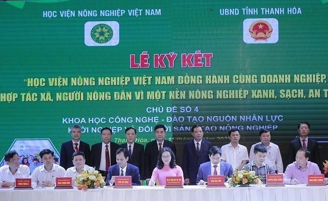 Học viện Nông nghiệp Việt Nam đồng hành cùng doanh nghiệp, HTX, người nông dân vì một nền nông nghiệp xanh, sạch, an toàn