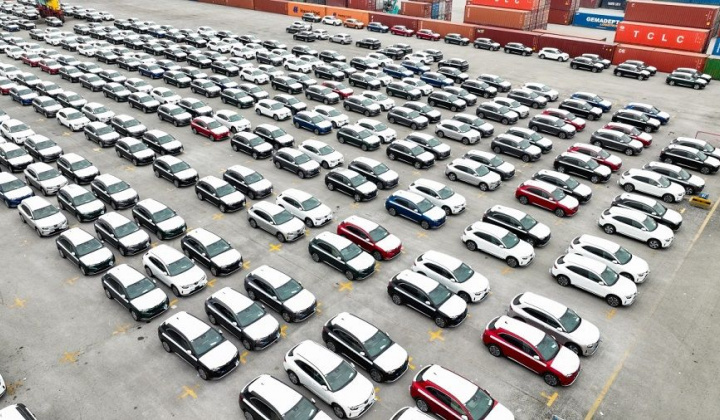 VinFast chuẩn bị xuất khẩu 1.800 xe VF 8 tiếp theo sang Mỹ và Canada