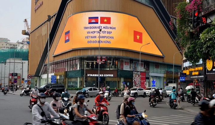 Lắng nghe những khó khăn của doanh nghiệp quảng cáo ở Thủ đô