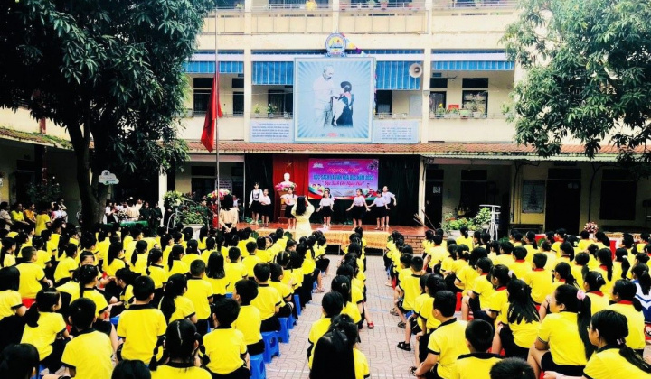 Sôi nổi Ngày hội Đọc sách tại Trường Tiểu học Đội Cung