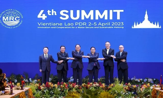 Khẳng định vị thế và trách nhiệm của Việt Nam trước những vấn đề của khu vực