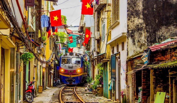 Nghiên cứu, điều chỉnh quy định về niên hạn sử dụng phương tiện giao thông đường sắt