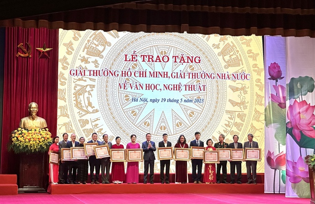 Trao tặng Giải thưởng Hồ Chí Minh, Giải thưởng Nhà nước về văn học, nghệ thuật năm 2022