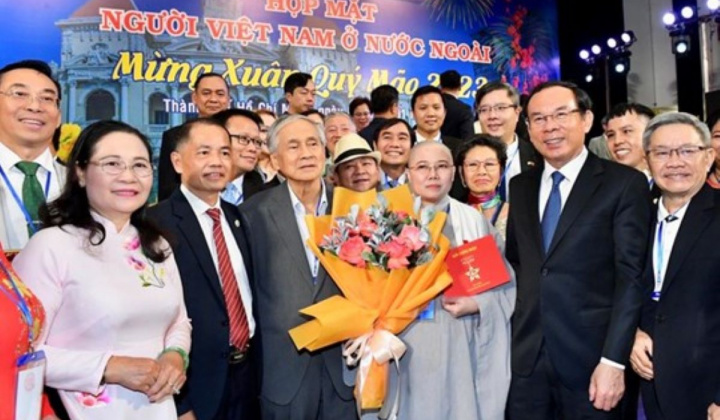 Mặt trận Tổ quốc Việt Nam phát huy vai trò nhà khoa học, trí thức kiều bào hướng về xây dựng Tổ quốc