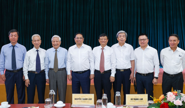 Đẩy mạnh chuyển đổi số báo chí gắn với kinh tế số báo chí