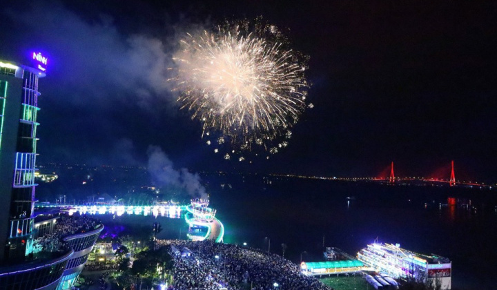 Cần Thơ tổ chức bắn pháo hoa nhân dịp kỷ niệm 20 năm thành lập