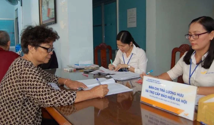 Điều chỉnh lương hưu, trợ cấp bảo hiểm xã hội và trợ cấp hằng tháng