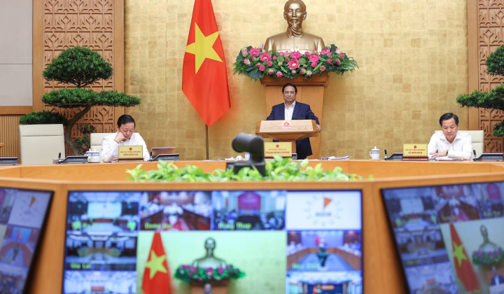 Tập trung thúc đẩy 3 động lực tăng trưởng là đầu tư, tiêu dùng, xuất khẩu