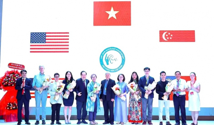 Hơn 500 đại biểu trong và ngoài nước tham dự Hội nghị Tai - Thính học toàn quốc  lần thứ II năm 2023