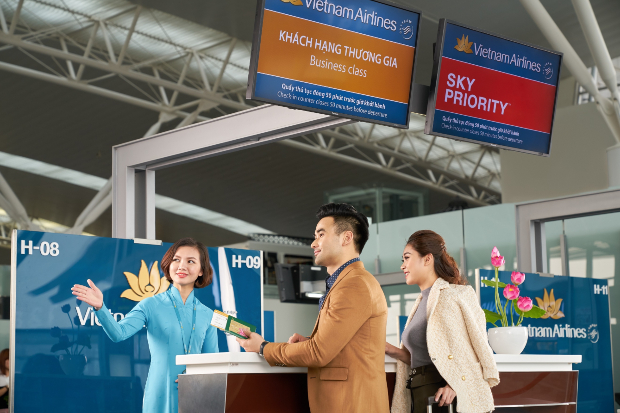 Thí điểm làm thủ tục hàng không bằng tài khoản định danh