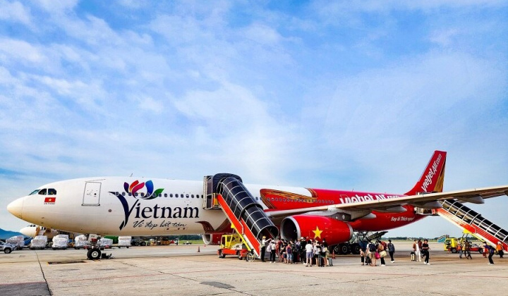 Biểu tượng Du lịch Việt Nam lên thân tàu bay lớn của Vietjet