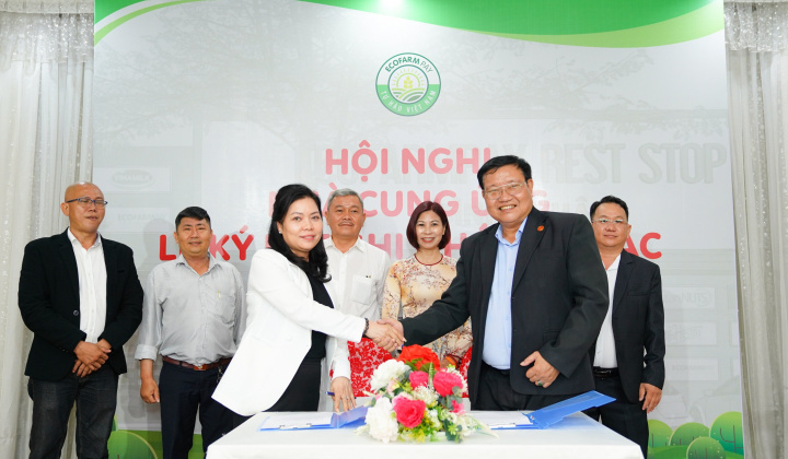Hội nghị Nhà cung ứng và Lễ ký kết ghi nhớ hợp tác cung cấp sản phẩm trong chuỗi hệ thống Ecofarm Pay