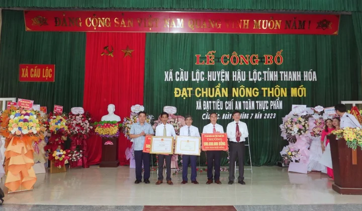 Hậu Lộc: Xã Cầu Lộc đón Bằng công nhận xã đạt chuẩn Nông thôn mới