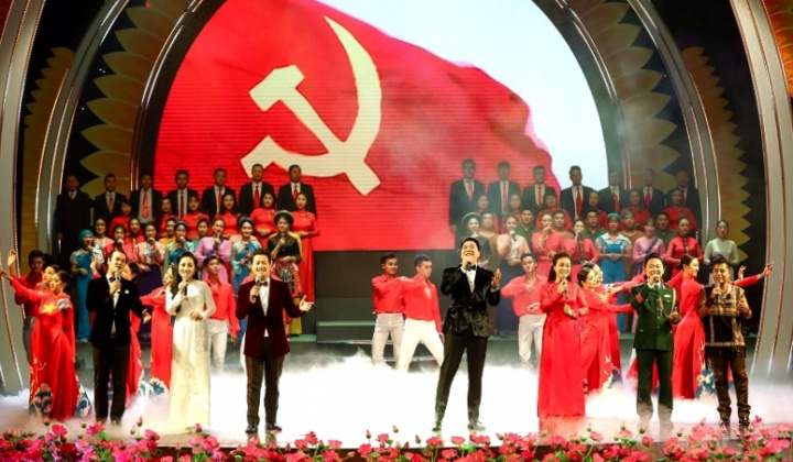 Phát huy sức mạnh của văn hóa Việt Nam trong sự nghiệp xây dựng và bảo vệ Tổ quốc