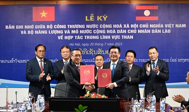 Viet Nam plans to import 20 tons of coal from Laos annually