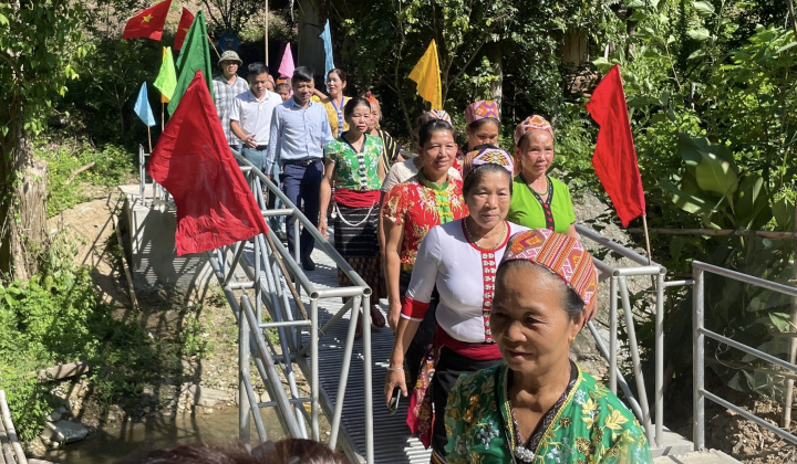 Thêm một nhịp cầu nối những yêu thương