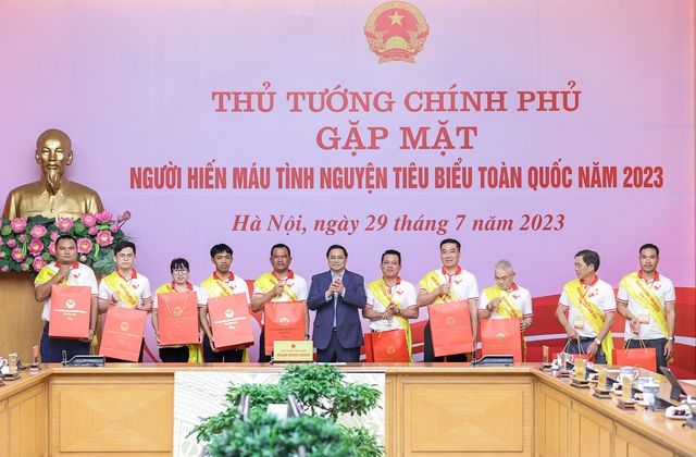 'Công nghệ chưa thể tạo ra máu, nhưng tình người có thể giúp những người đang cần máu'