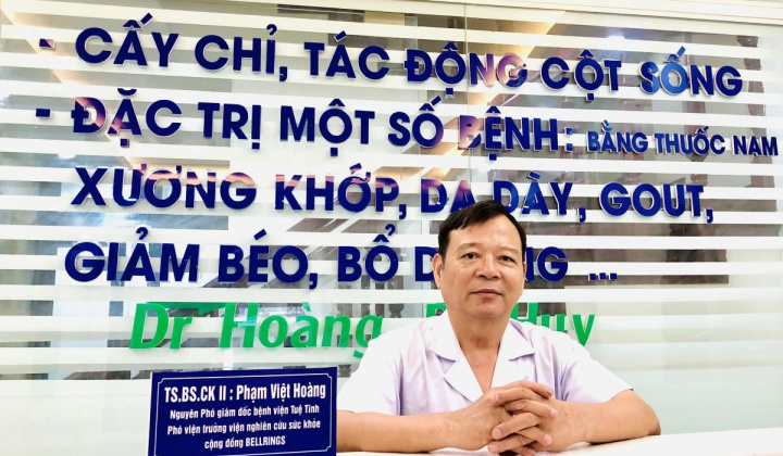 TS. BSCK II Phạm Việt Hoàng: Tận tâm vì một cộng đồng khỏe mạnh