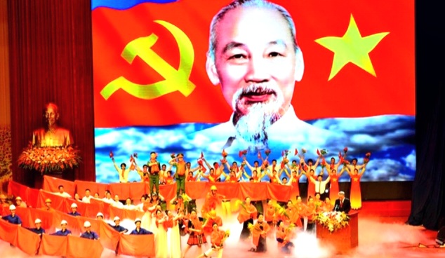 Hiện thực hóa khát vọng phát triển đất nước bằng sức mạnh niềm tin của nhân dân