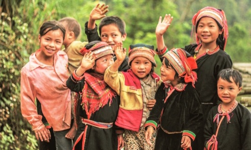 Chính sách bảo tồn và phát huy giá trị văn hóa các dân tộc thiểu số ở Việt Nam