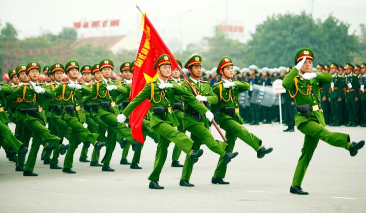 Xây dựng lực lượng Công an nhân dân cách mạng, chính quy, tinh nhuệ, hiện đại theo tinh thần Đại hội XIII của Đảng