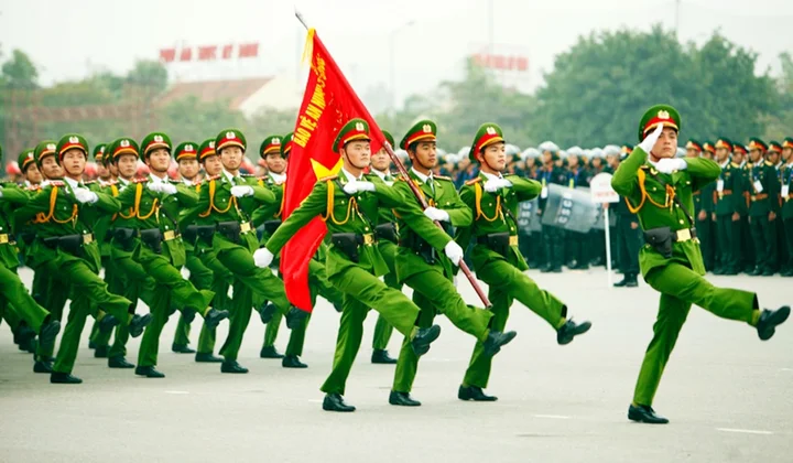 Xây dựng lực lượng Công an nhân dân cách mạng, chính quy, tinh nhuệ, hiện đại theo tinh thần Đại hội XIII của Đảng