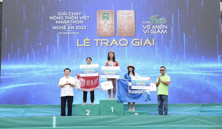 "Về miền Ví Giặm" thu hút 4000 VĐV trong nước và quốc tế