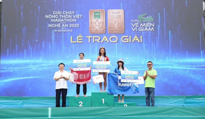 "Về miền Ví Giặm" thu hút 4000 VĐV trong nước và quốc tế