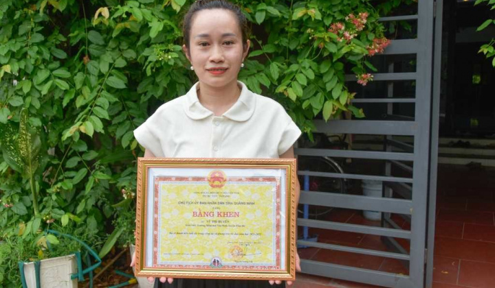 Cô giáo Vũ Thị Huyên với phương châm “Tất cả vì học sinh thân yêu”