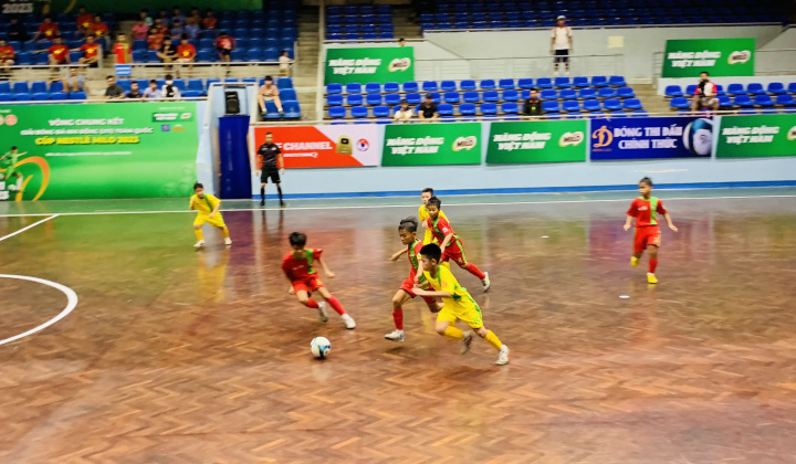 U11 Hưng Yên gặp U11 Navy Phú Nhuận tại chung kết Giải bóng đá Nhi đồng toàn quốc Cúp Neslé MILO 2023