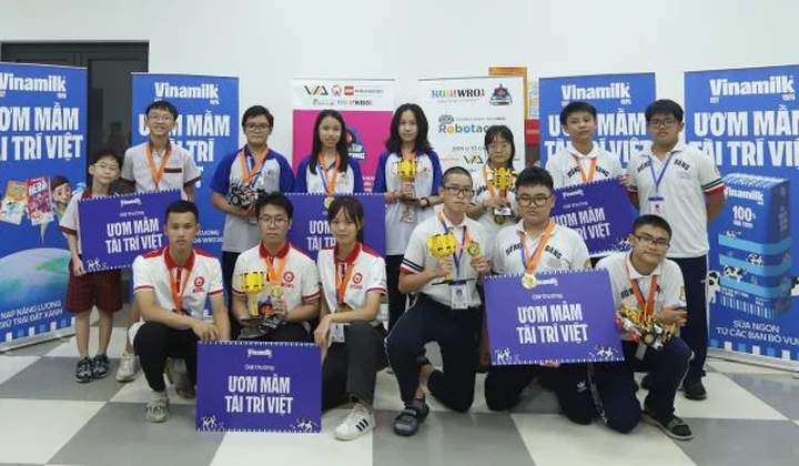 Vinamilk tiếp sức nhà vô địch nhí bứt phá tại Robotacon WRO 2023