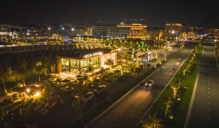 Biệt thự phố Regal Legend hoàn thiện nội thất 5 sao quốc tế: Dấu ấn kiến trúc và nghệ thuật