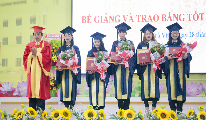 Tăng cường kiểm soát, nâng cao chất lượng đào tạo cử nhân luật