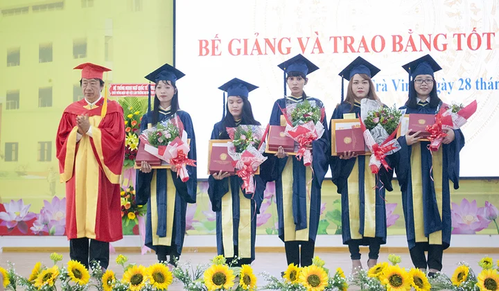 Tăng cường kiểm soát, nâng cao chất lượng đào tạo cử nhân luật