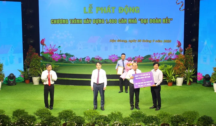 TNG Holdings Vietnam tài trợ xây 100 căn nhà Đại đoàn kết tại Hậu Giang