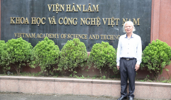PGS.TS Cao Đình Triều: Khoa học là điểm tựa cho những cống hiến không ngừng