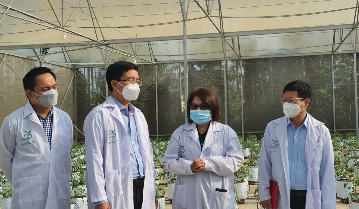 Đắk Lắk: Bí thư Tỉnh ủy thăm các trang trại sản xuất nông nghiệp sạch