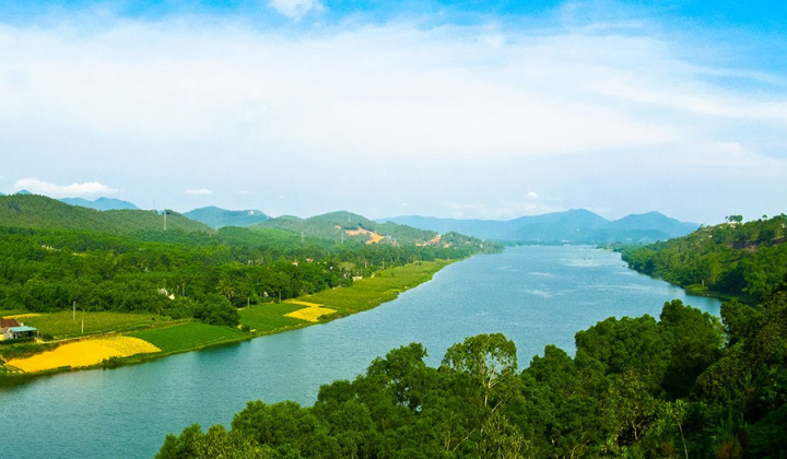 Bảo vệ và phân phối hợp lý tài nguyên nước lưu vực sông Hương