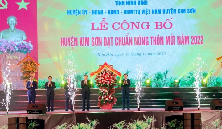 Ninh Bình: Kim Sơn về đích Nông thôn mới sớm hơn 2 năm