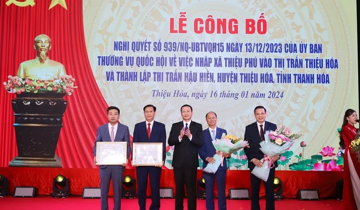 Thanh Hoá: Công bố Nghị quyết nhập xã Thiệu Phú vào thị trấn Thiệu Hóa và thành lập thị trấn Hậu Hiền