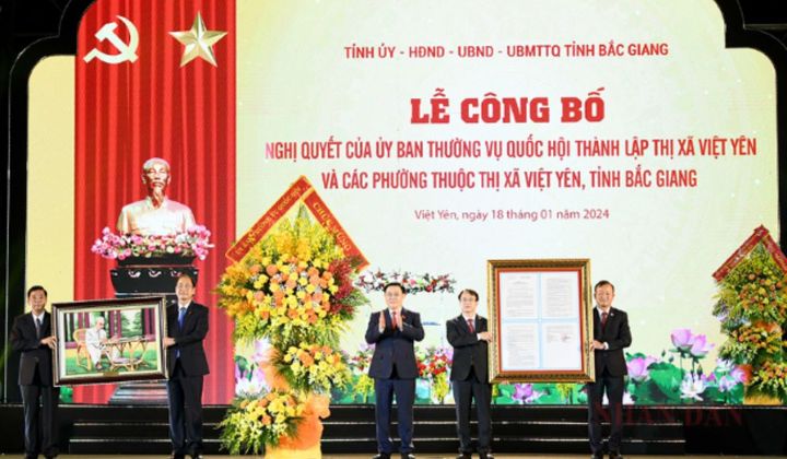 Bắc Giang: Lễ công bố thành lập Thị xã Việt Yên, tiền đề quan trọng để thúc đẩy phát triển kinh tế