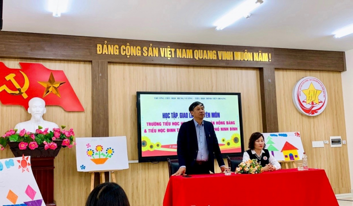 Trường Tiểu học Đinh Tiên Hoàng (TP.Ninh Bình): Đẩy mạnh ứng dụng công nghệ thông tin trong quản lí, dạy và học