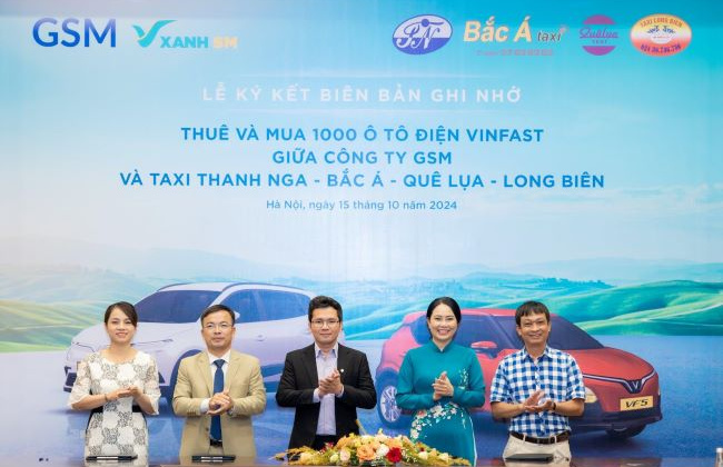 4 hãng taxi lâu đời tại Hà Nội bắt tay Xanh SM chuyển đổi xanh với 1.000 xe điện
