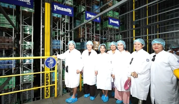 Ấn tượng vì sự đầu tư siêu nhà máy của Vinamilk để làm ra mỗi hộp sữa