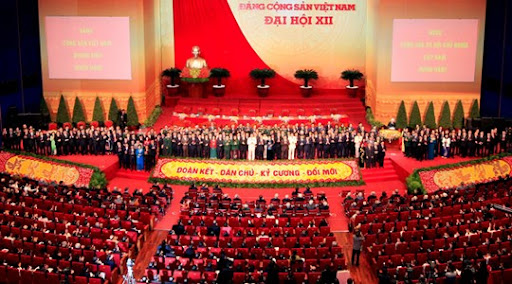 Thực hành dân chủ và nguyên tắc tập trung dân chủ trong Đảng theo Di chúc của Chủ tịch Hồ Chí Minh