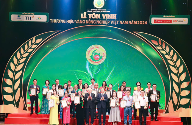 Vinh danh 88 Thương hiệu Vàng nông nghiệp Việt Nam năm 2024