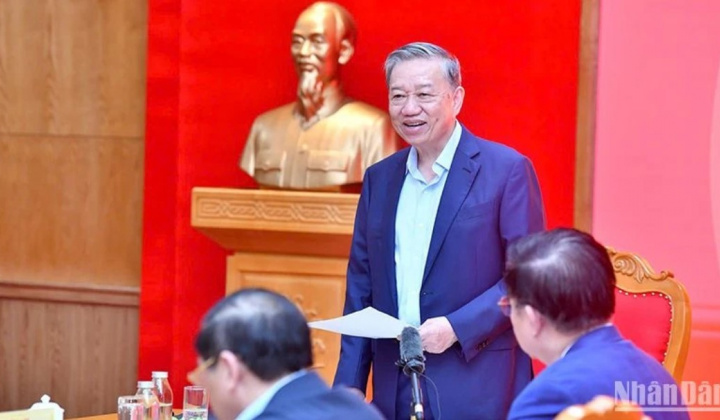 Công tác tuyên giáo trong giai đoạn cách mạng mới phải tạo sự thông suốt, đoàn kết, nhất trí, khí thế thi đua trong toàn Đảng, toàn dân