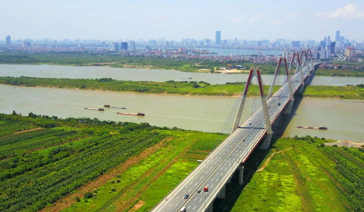 Chú trọng phát triển các đô thị hai bên bờ sông Hồng