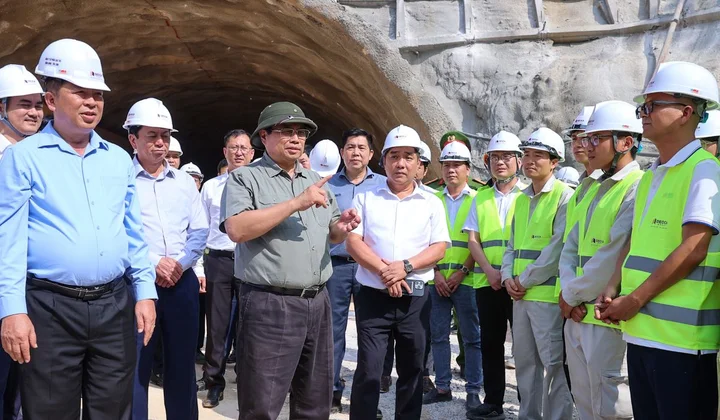 Quyết tâm hoàn thành cao tốc Đồng Đăng-Trà Lĩnh và Hữu Nghị-Chi Lăng trong năm 2025